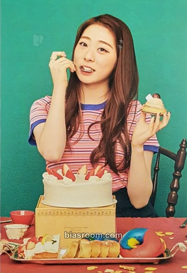 Yeonjung 1st OFFICIAL FANCLUB 'UJUNG' KIT Photocard - WJSN - WJSN K-pop photocard