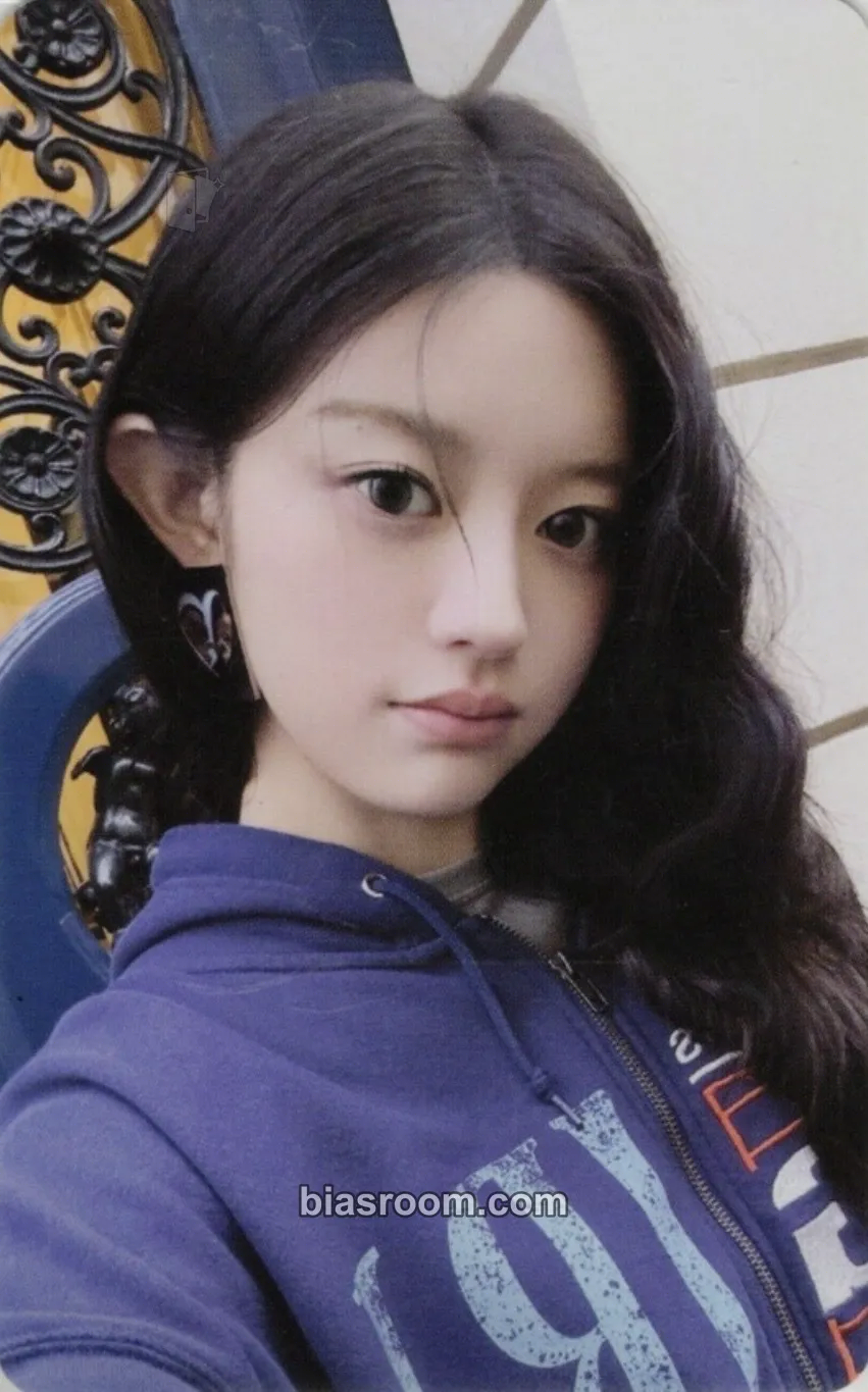 Minju MAMIHLAPINATAPAI Photocard - ILLIT - ILLIT K-pop photocard