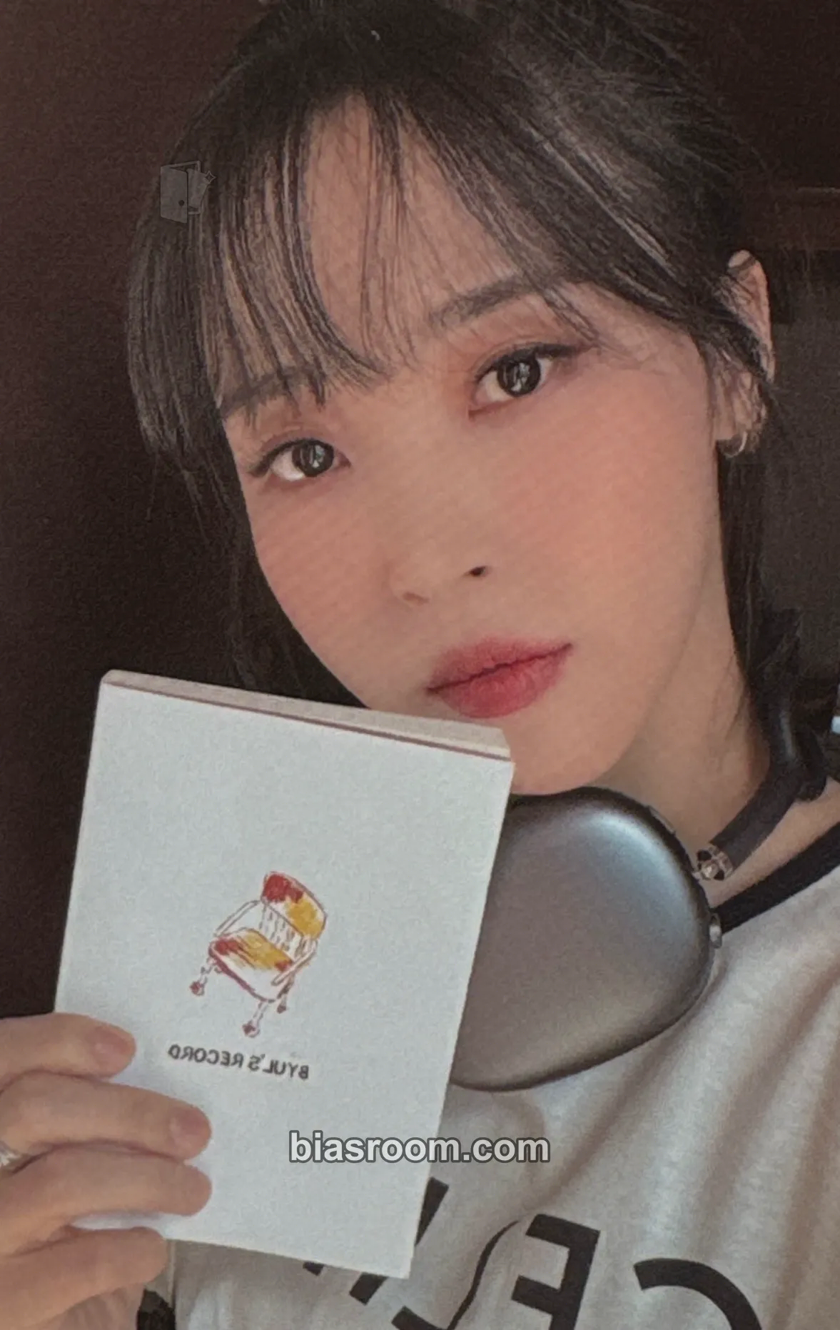 Moonbyul Moonbyul 2024 Season's Greetings: Libyulrary Photocard - MAMAMOO - MAMAMOO K-pop photocard