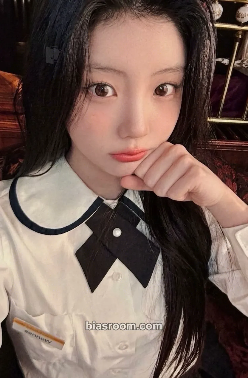Wonhee Sunday Morning Photocard - ILLIT - ILLIT K-pop photocard