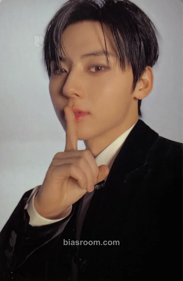 Hwang Minhyun - Minhyun - Truth or Lie Album album photocard hidden version