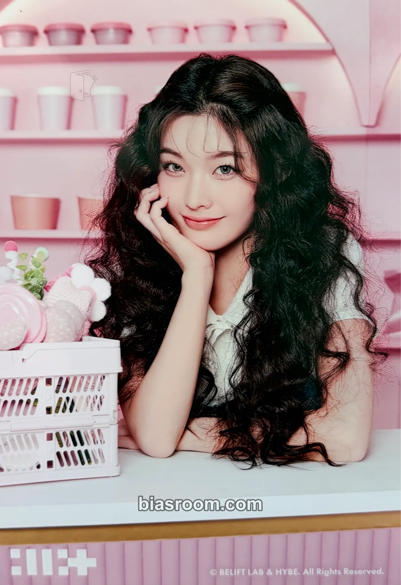 Iroha ILLIT x 7/11 ‘SWEET C♡ZY TIME’ Photocard - ILLIT - ILLIT K-pop photocard