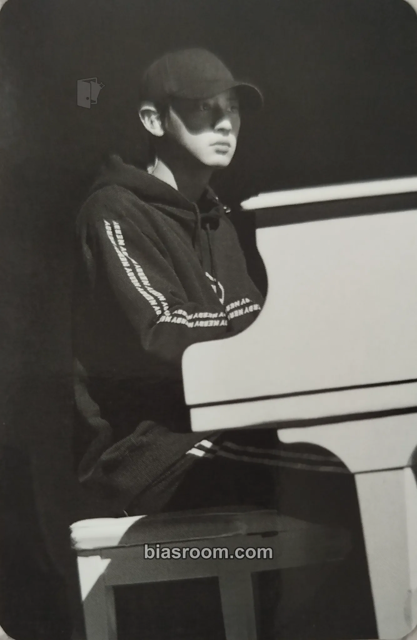 Chanyeol EXO PLANET #4 The ElyXiOn in Seoul DVD Photocard - EXO - EXO K-pop photocard