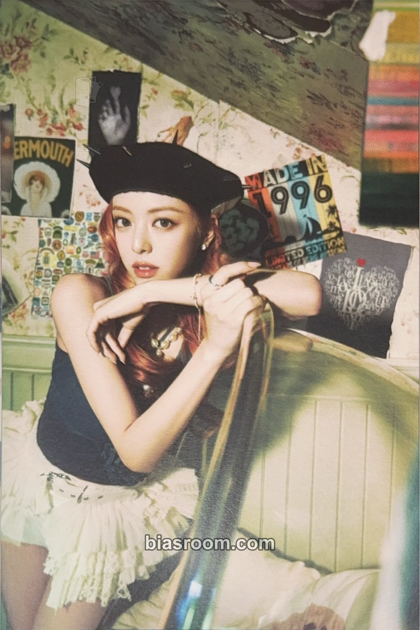 Yuna Girls Will Be Girls Photocard - ITZY - ITZY K-pop photocard