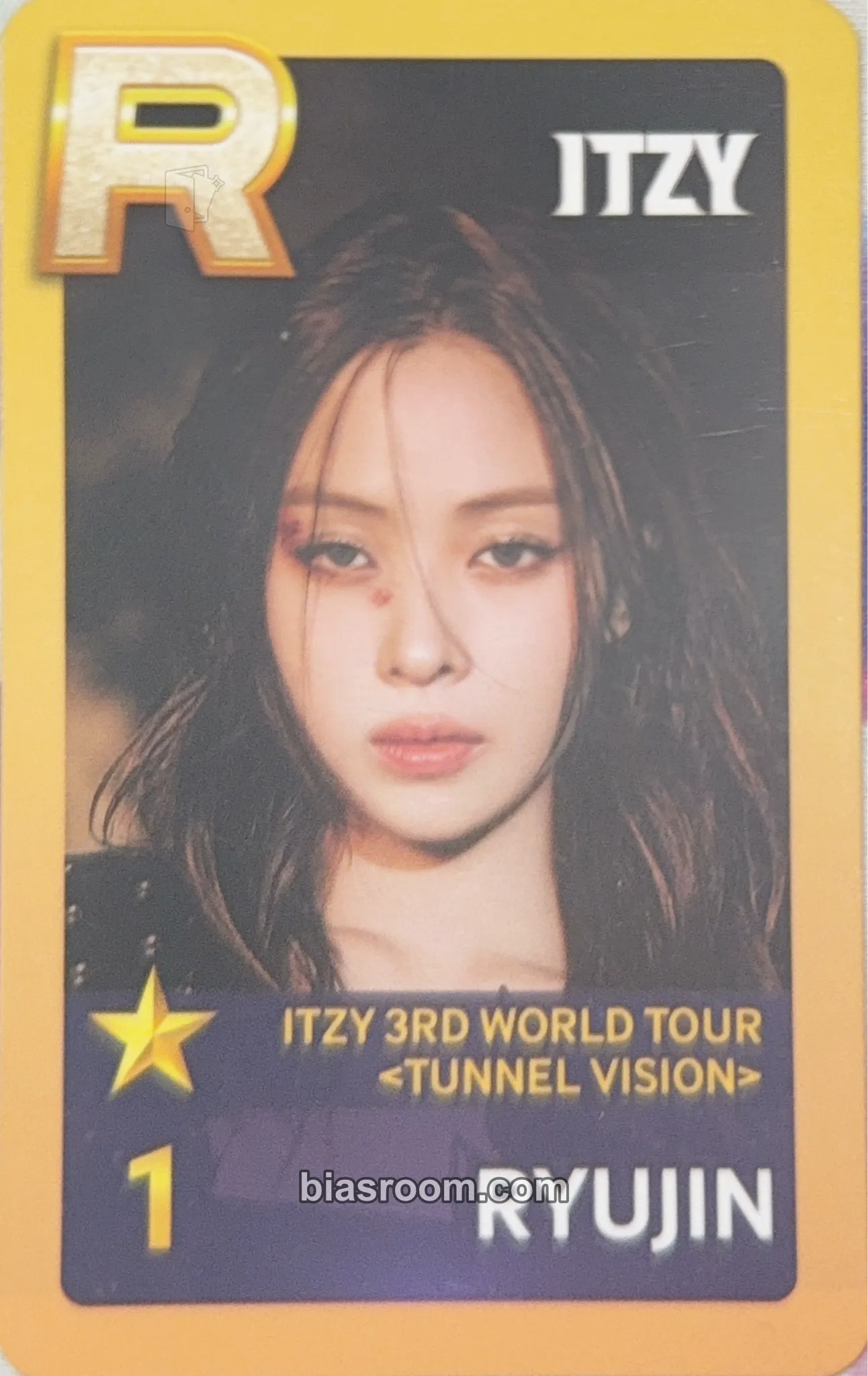 Ryujin ITZY 3rd World Tour 'Tunnel Vision' Photocard - ITZY - ITZY K-pop photocard