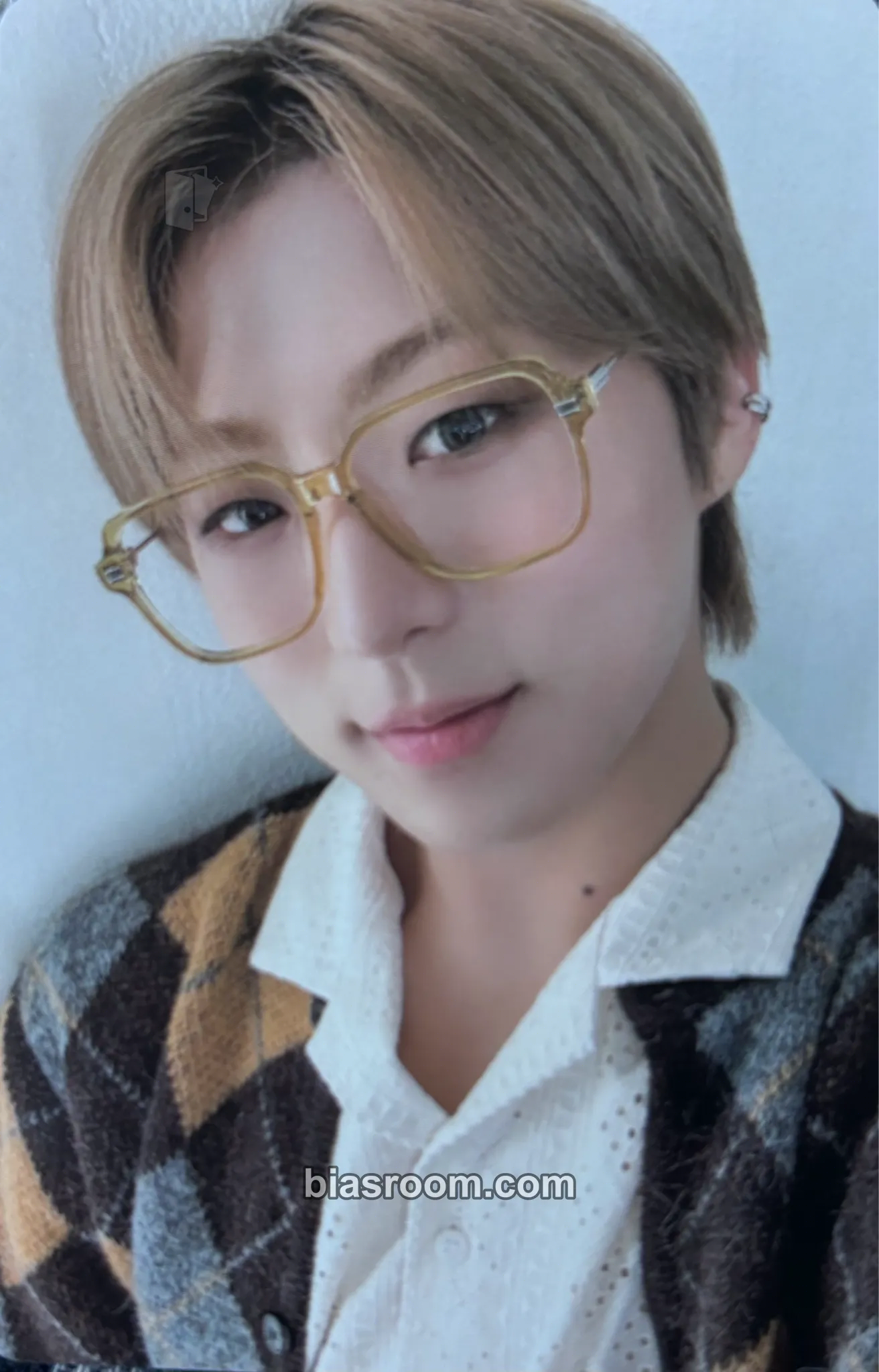 Miraku Chapter: New is Now Photocard - NouerA - NouerA K-pop photocard