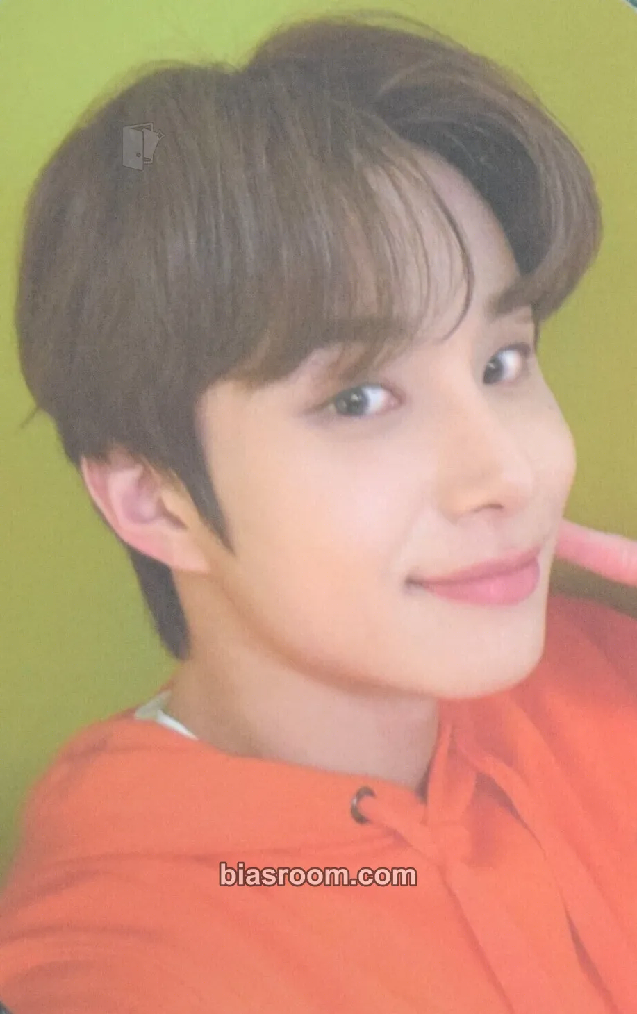 Jungwoo Retro House MD Photocard - NCT 127 - NCT 127 K-pop photocard