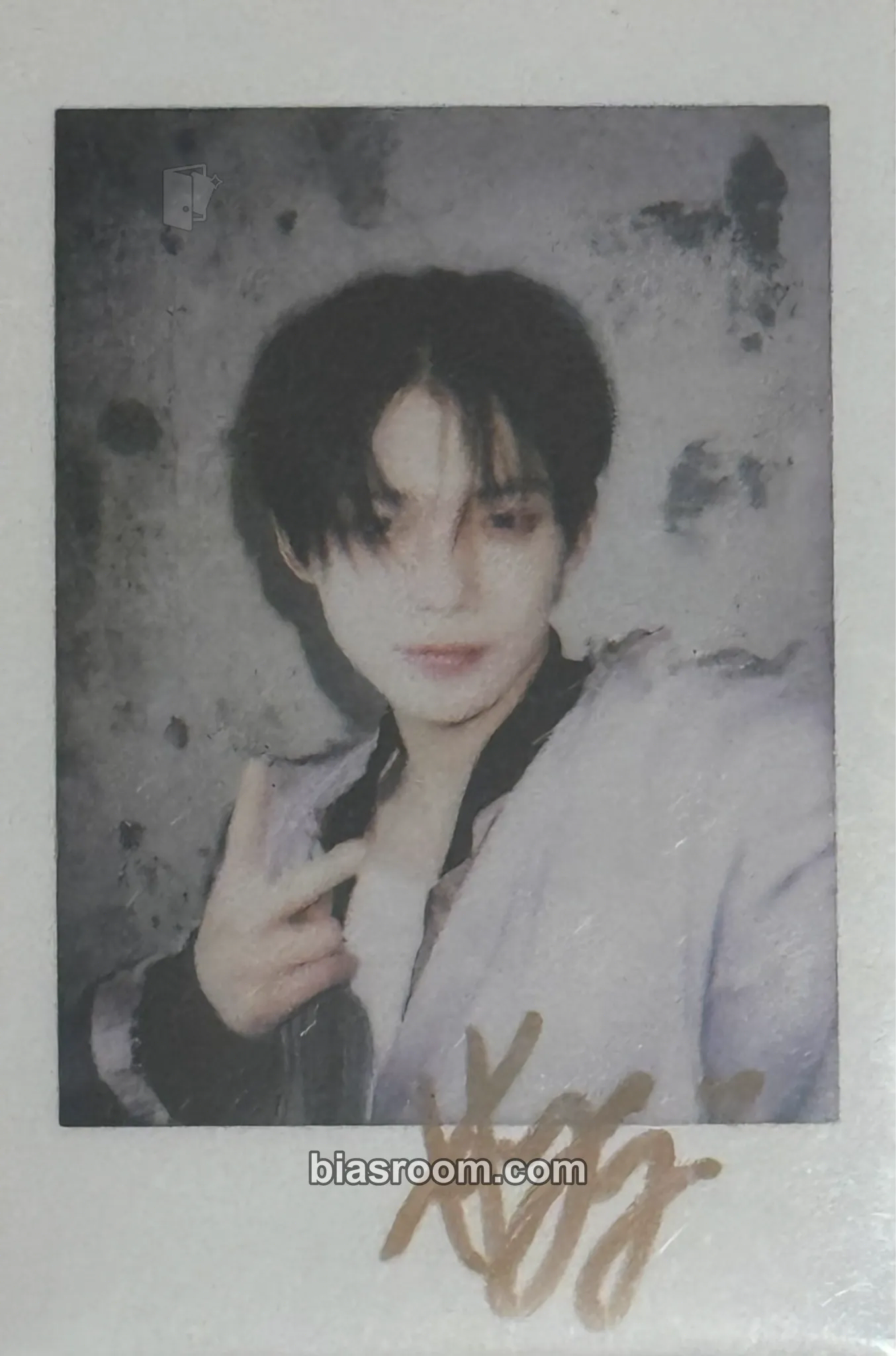 Yeonjun L'Offciel Hommes Magazine Photocard - TOMORROW X TOGETHER - TOMORROW X TOGETHER K-pop photocard