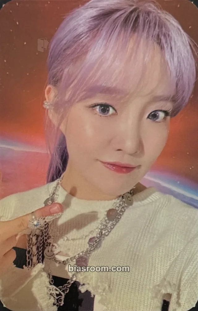 Younha - Younha - END THEORY Final Edition Album album photocard