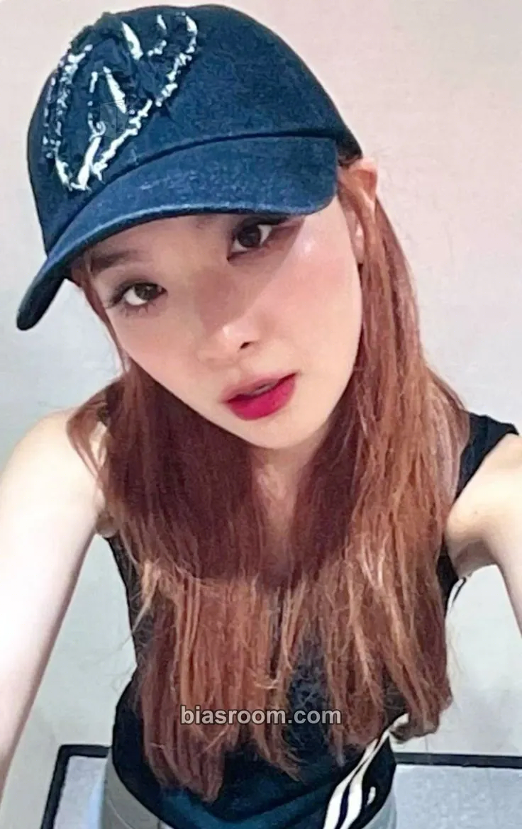 Seulgi Cosmic Photocard - Red Velvet - Red Velvet K-pop photocard