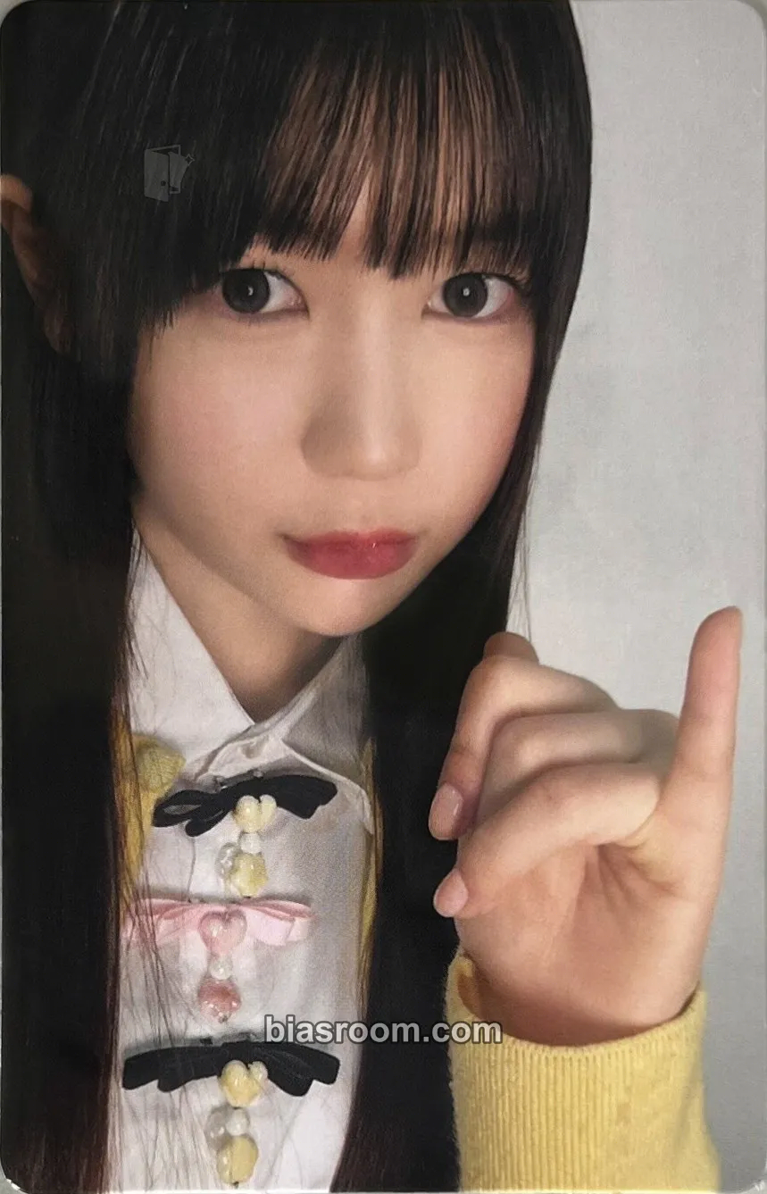 Ye-on Happy Birthday! (2025) Photocard - Hearts2Hearts - Hearts2Hearts K-pop photocard