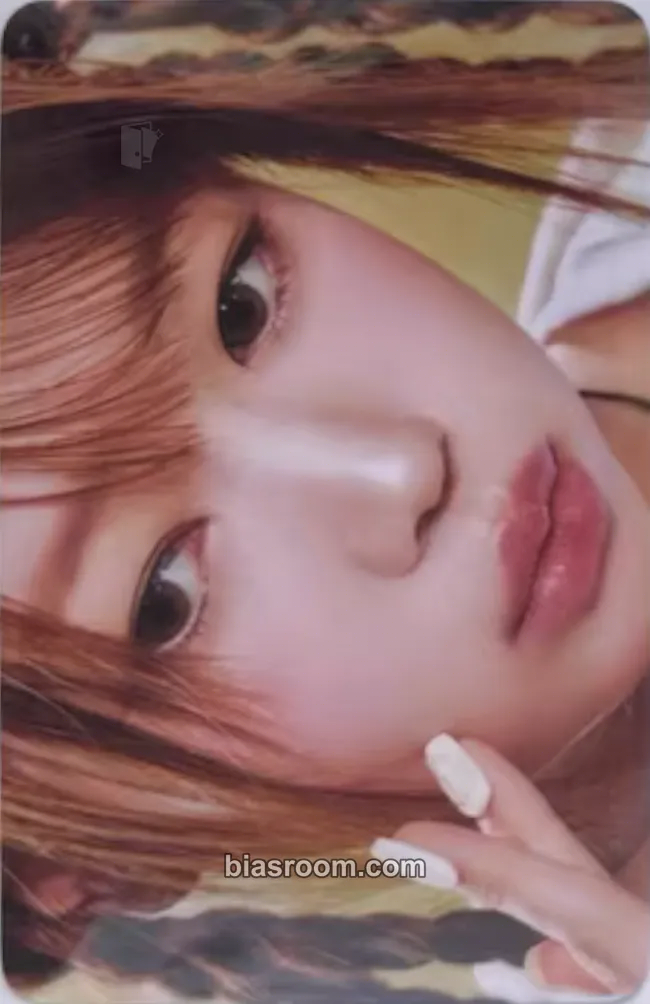 Ye-on STYLE Photocard - Hearts2Hearts - Hearts2Hearts K-pop photocard