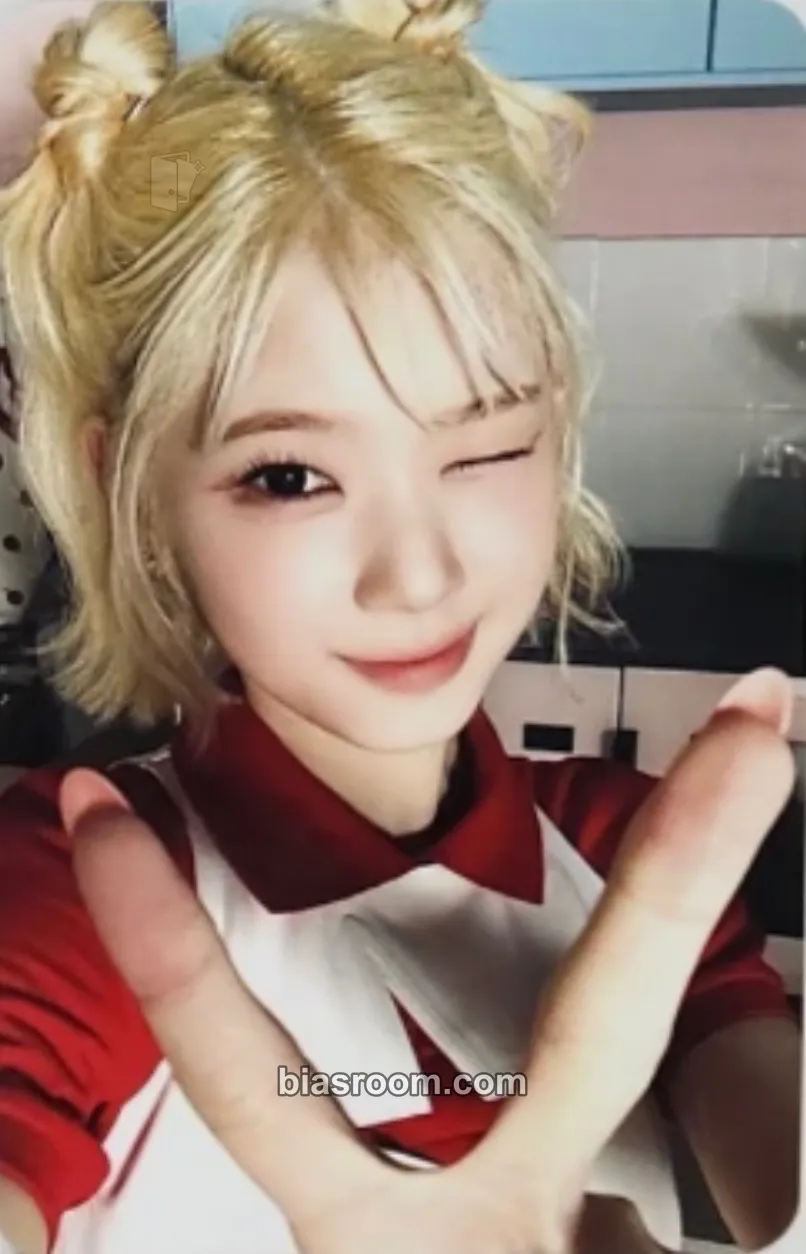 Kotoko SWICY Photocard - UNIS - UNIS K-pop photocard