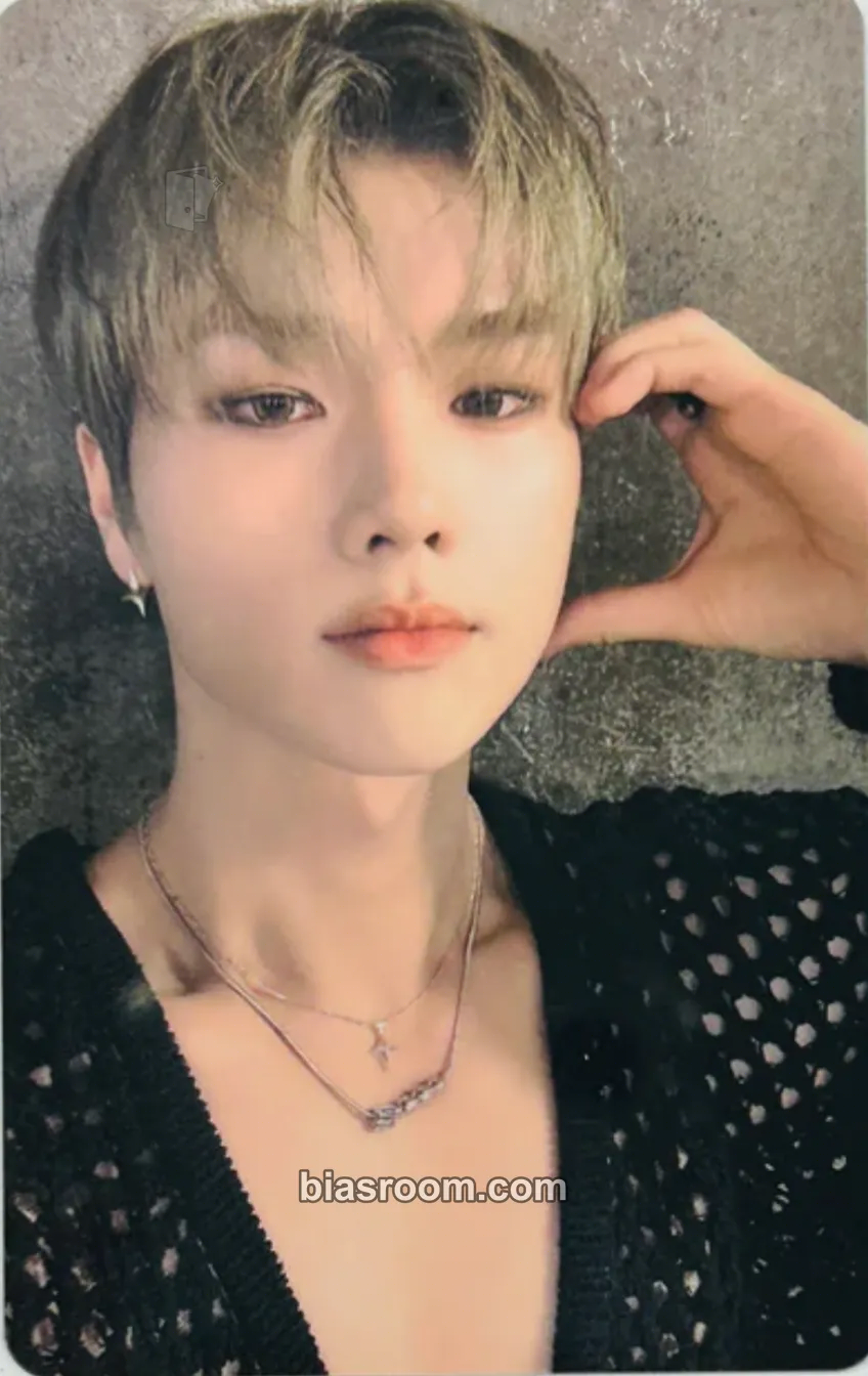Jungsu Troubleshooting Photocard - Xdinary Heroes - Xdinary Heroes K-pop photocard
