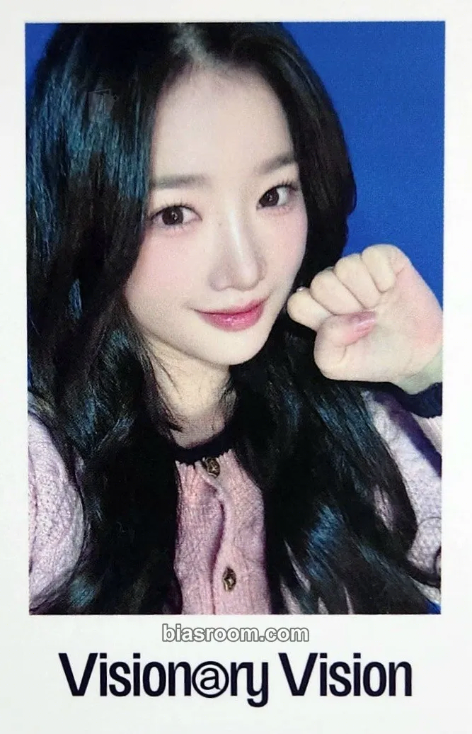 Yooyeon Performante Photocard - tripleS - tripleS K-pop photocard
