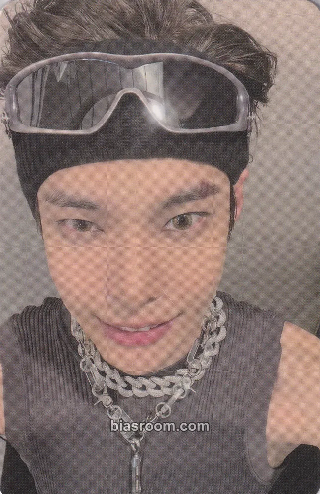 Doyoung 2 Baddies Photocard - NCT 127 - NCT 127 K-pop photocard