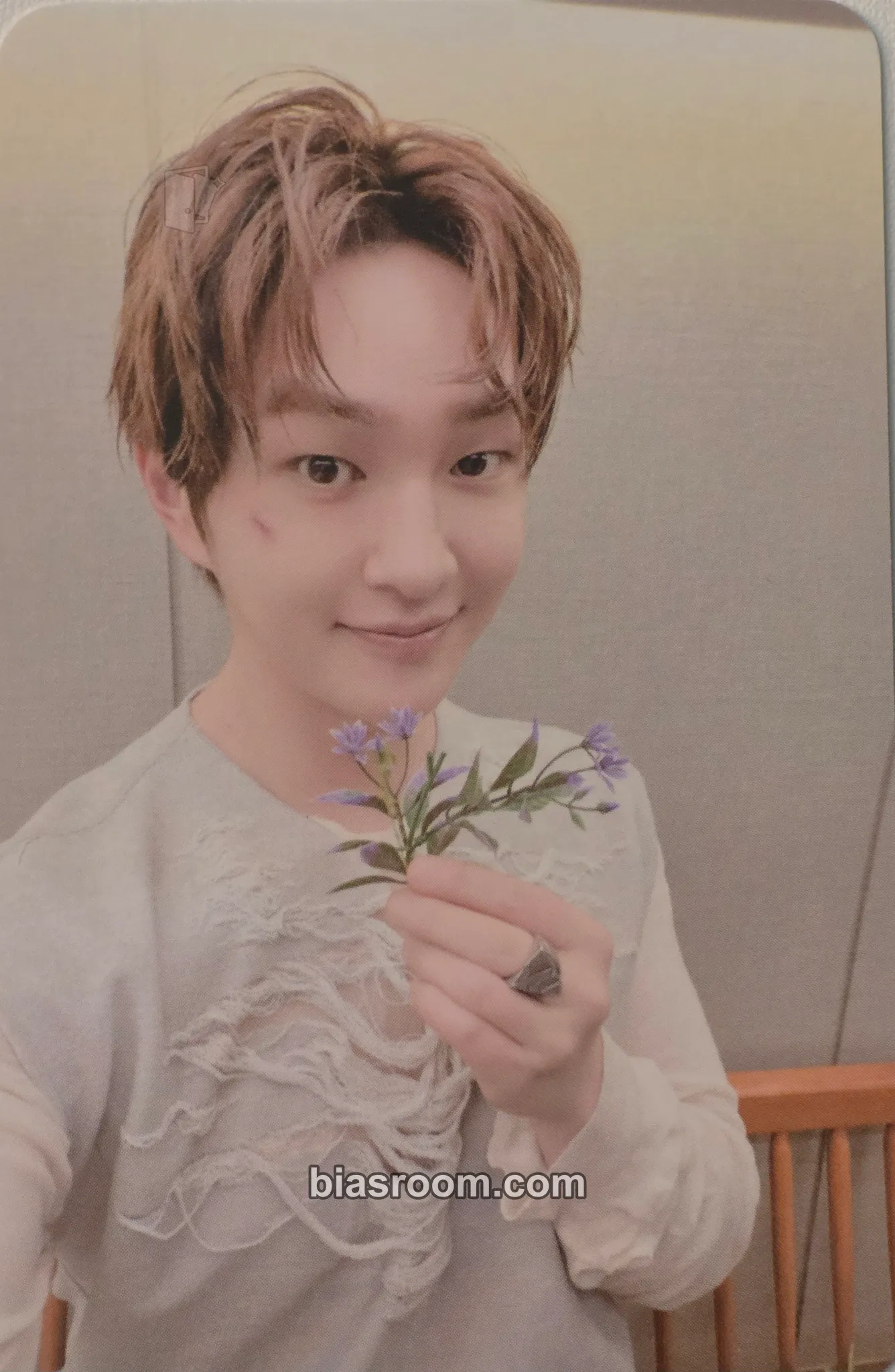 Onew Tough Love Photocard - SHINee - SHINee K-pop photocard