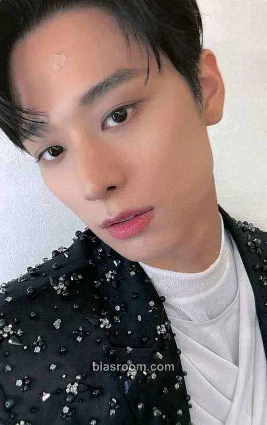 Juyeon 2nd World Tour: Zeneration Photocard - THE BOYZ - THE BOYZ K-pop photocard