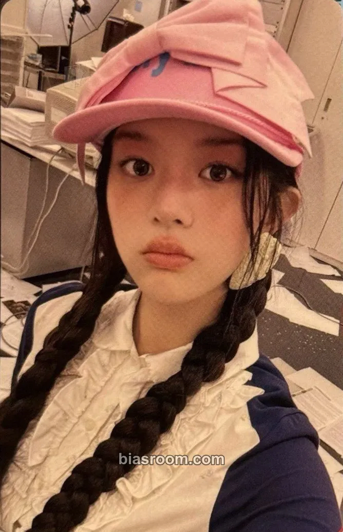 Minju NOT CUTE ANYMORE Photocard - ILLIT - ILLIT K-pop photocard