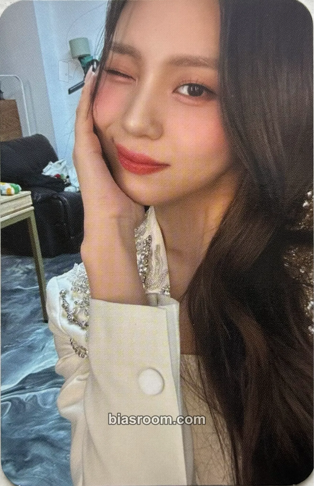 Umji 2024 VIVIZ World Tour ‘V.Hind : Love and Tears’ Photocard - VIVIZ - VIVIZ K-pop photocard