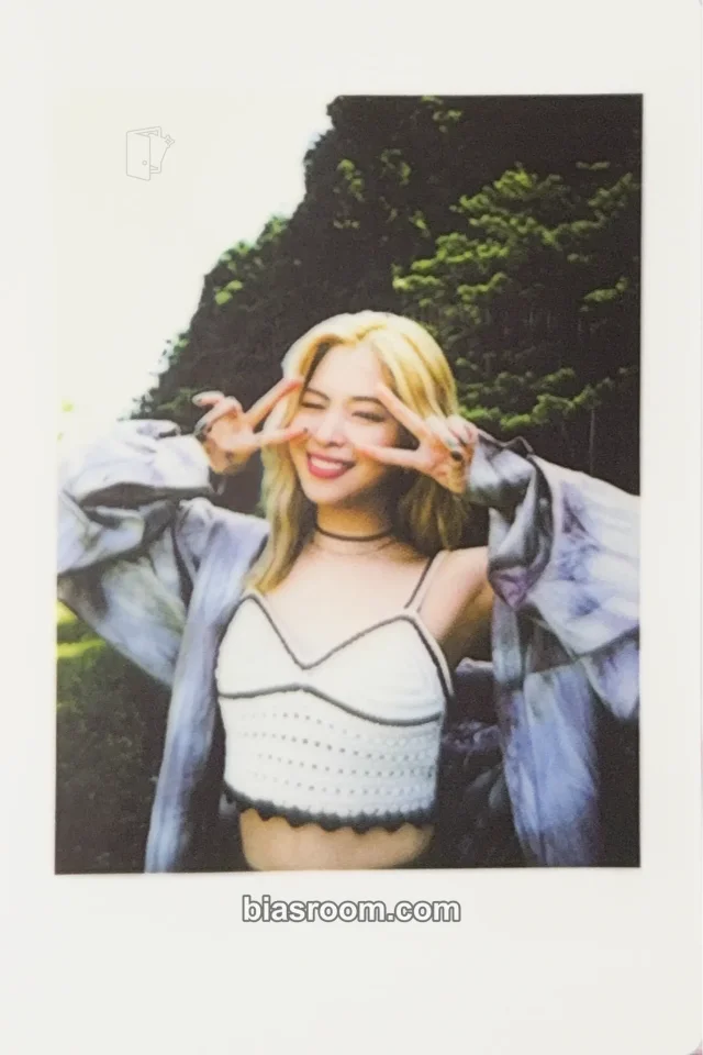 ITZY - Ryujin - 2022: Best Friends Forever Season's Greetings Other polaroid pop-up store mug merch photocard photocard set season's greetings