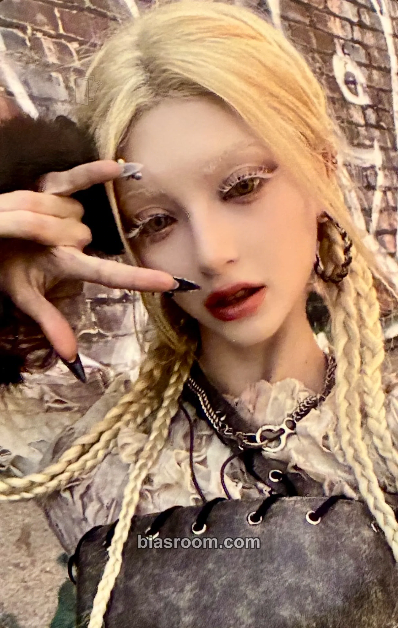 Nova Defend Myself Photocard - X:IN - X:IN K-pop photocard