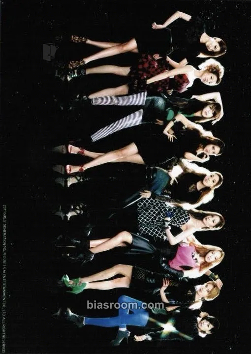 2011 Girls Generation Tour Photocard - Girls' Generation - Girls' Generation K-pop photocard