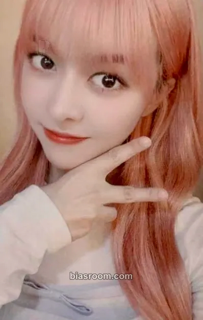 Lily A Midsummer’s NMIXX’s Dream Photocard - NMIXX - NMIXX K-pop photocard