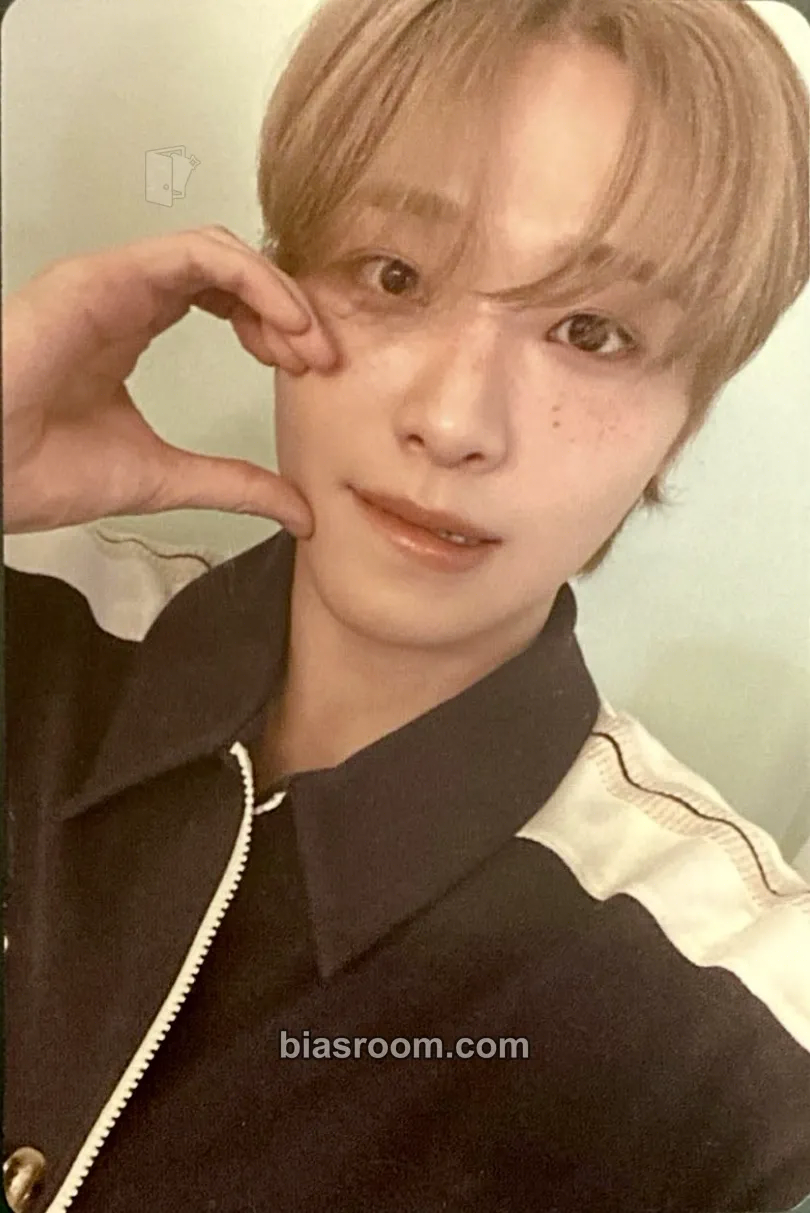 Seongmin Pink Crush Photocard - ONE PACT - ONE PACT K-pop photocard