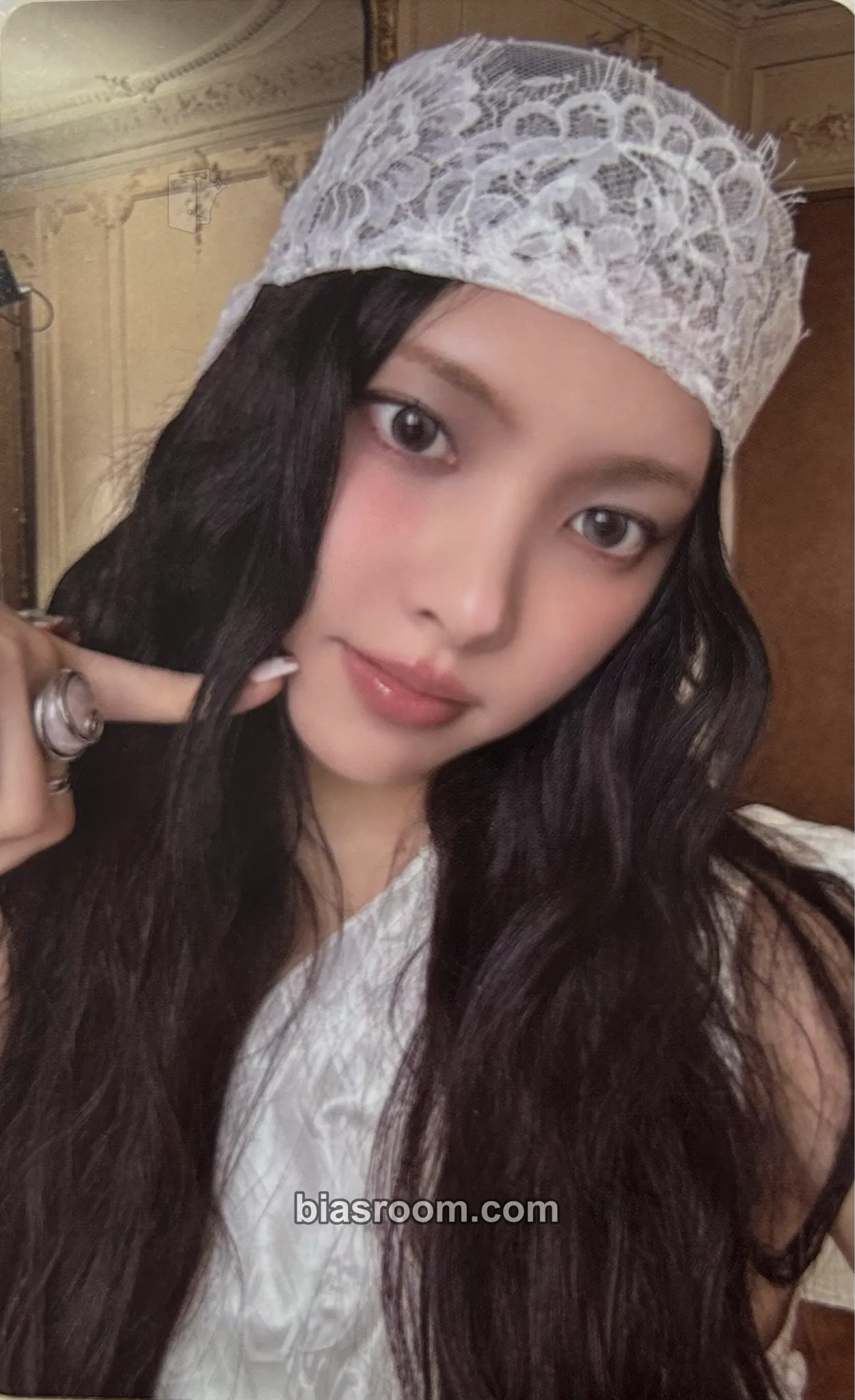 Yunah MAMIHLAPINATAPAI Photocard - ILLIT - ILLIT K-pop photocard