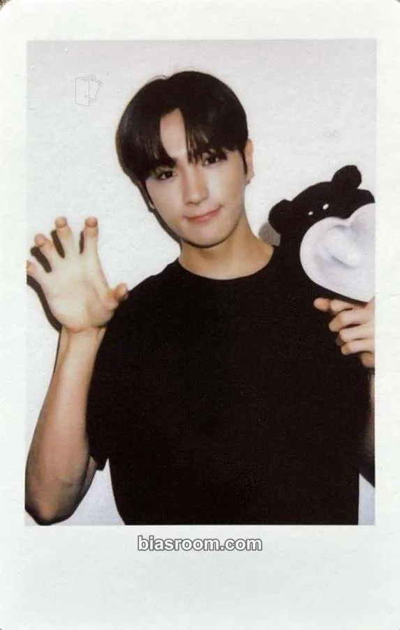 Hyunjae 2nd World Tour: Zeneration Photocard - THE BOYZ - THE BOYZ K-pop photocard