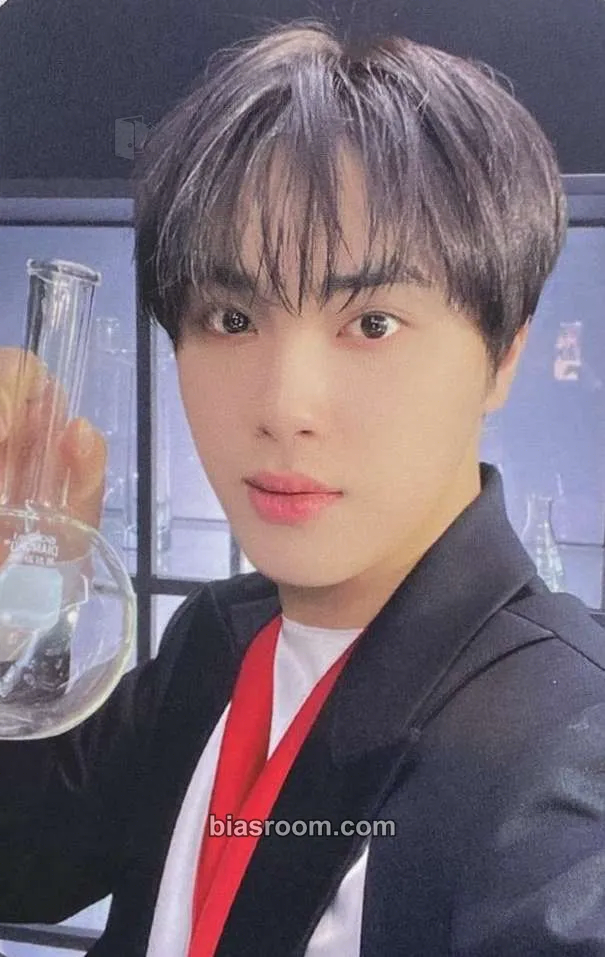 Haknyeon 2nd World Tour: Zeneration Photocard - THE BOYZ - THE BOYZ K-pop photocard