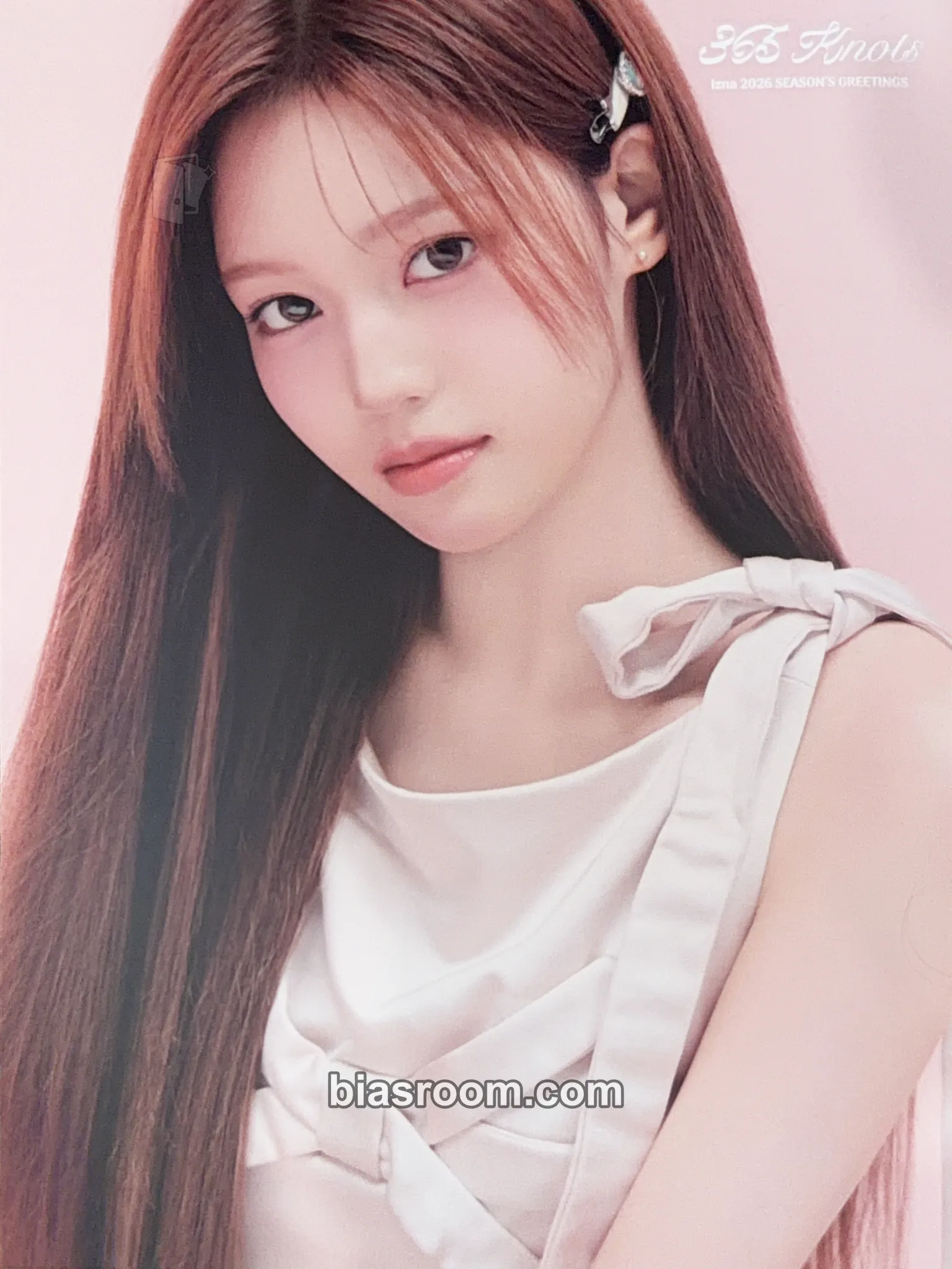 Jeong Saebi 2026 Season’s Greetings: <365 Knots> Photocard - izna - izna K-pop photocard