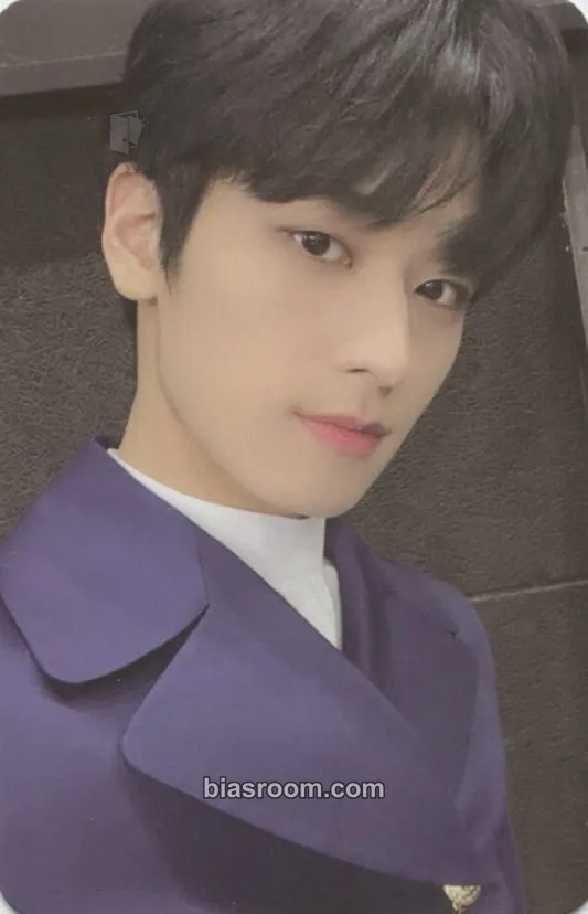 Juyeon Kingdom: Legendary War Photocard - THE BOYZ - THE BOYZ K-pop photocard