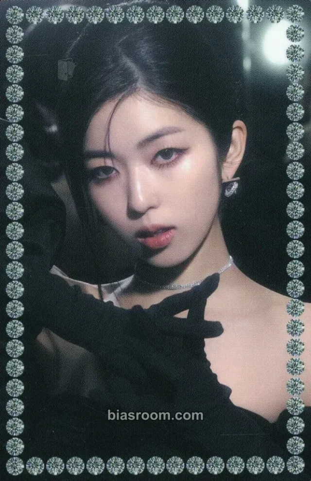 IS:SUE - Rino - EXTREME DIAMOND Album album photocard limited edition B version