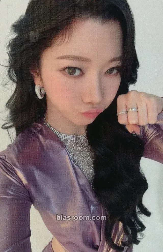 IS:SUE - Rino - EXTREME DIAMOND Album album photocard limited edition A version