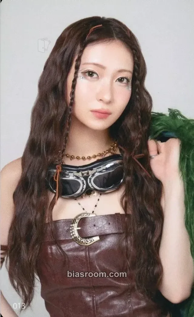 IS:SUE - Rin - LAPOSTA 2025 Event trading card