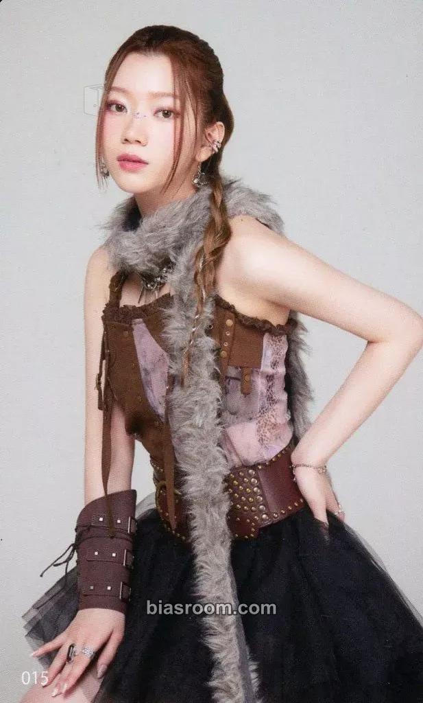 Rino LAPOSTA 2025 Photocard - IS:SUE - IS:SUE K-pop photocard