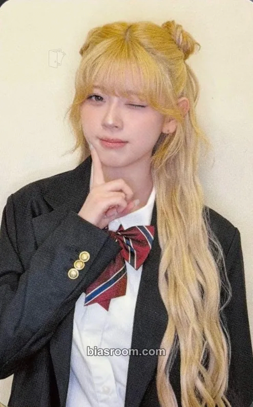 Riku Good Girl But Not For You Photocard - NiziU - NiziU K-pop photocard