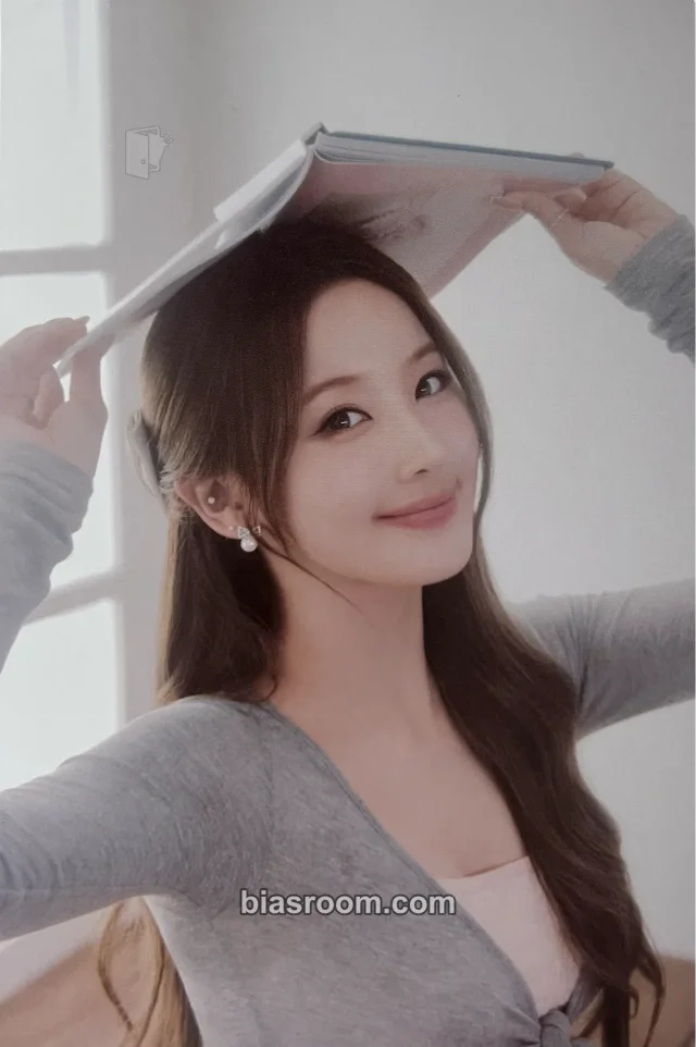 KISS OF LIFE - Belle - KISS OF LIFE 2ND OFFICIAL FANCLUB KIT 2025 Other postcard set