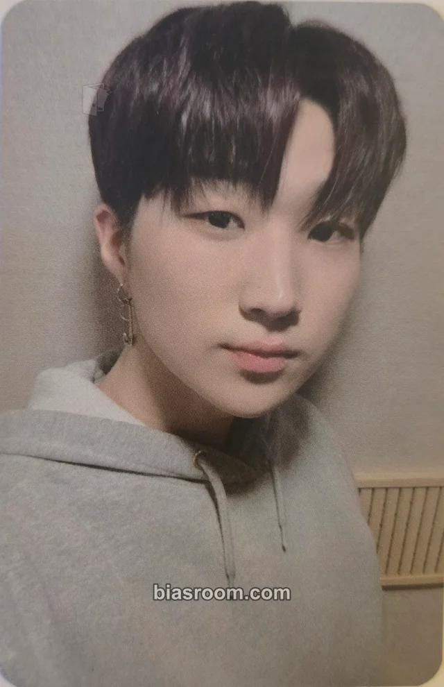 TREI - Juntae - Born ; 本 Album album photocard