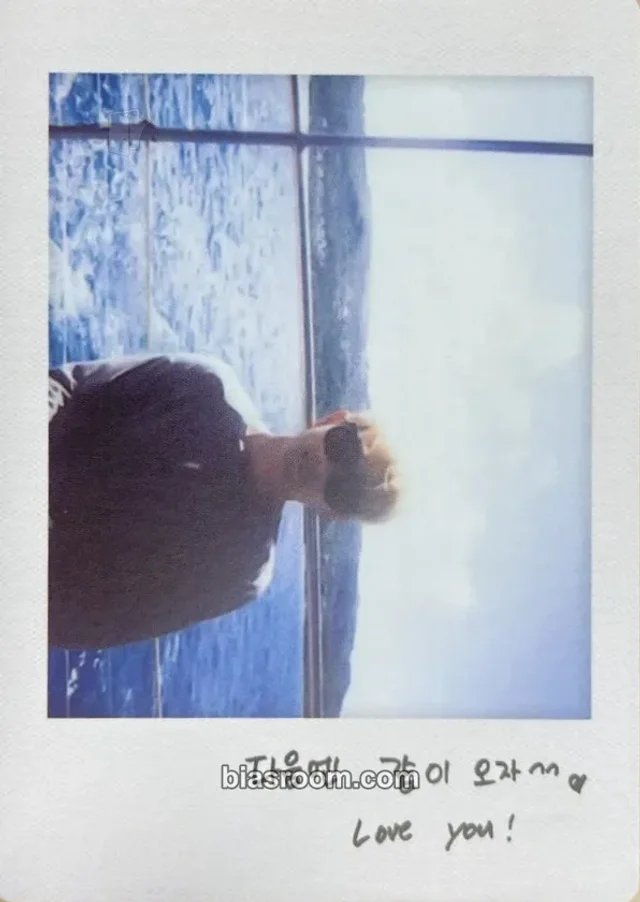 iKON - DK - iKON Summertime in Hawaii Other polaroid set photo set polaroid merch inclusion horizontal