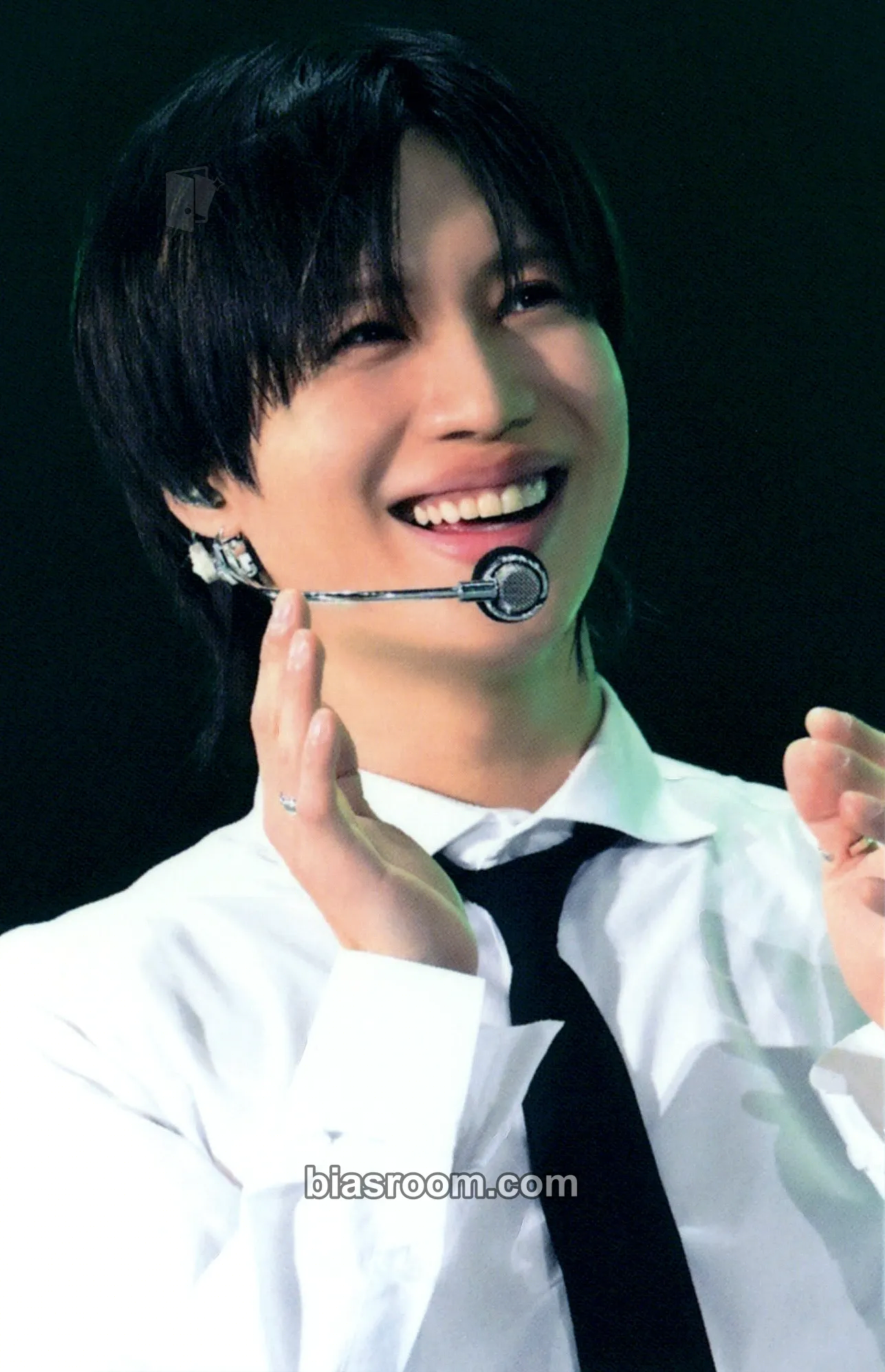 Taemin SHINee World VI: Perfect Illumination Photocard - SHINee - SHINee K-pop photocard