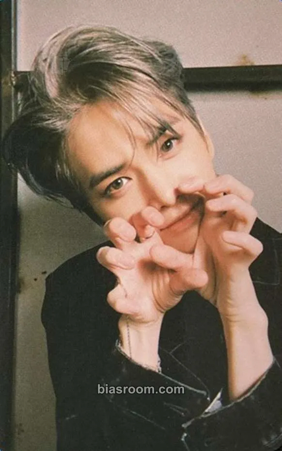 Younghoon Reveal Photocard - THE BOYZ - THE BOYZ K-pop photocard