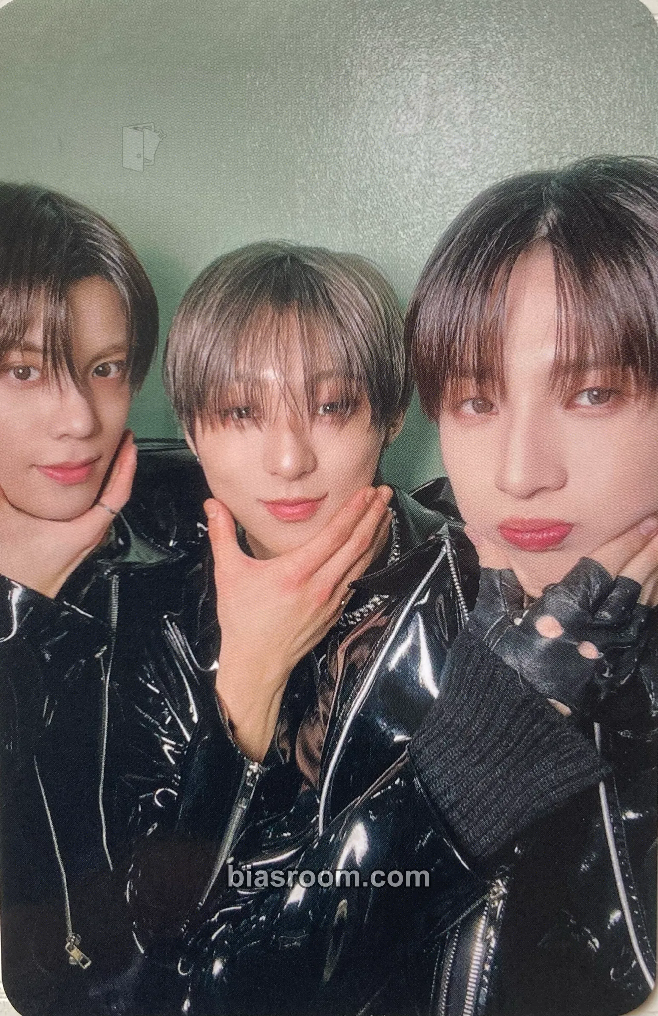 Chapter: New is Now Photocard - NouerA - NouerA K-pop photocard
