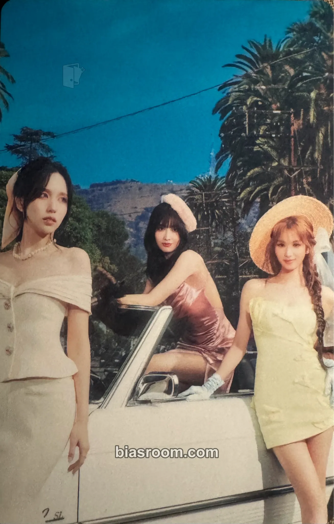 HAUTE COUTURE Photocard - TWICE - TWICE K-pop photocard