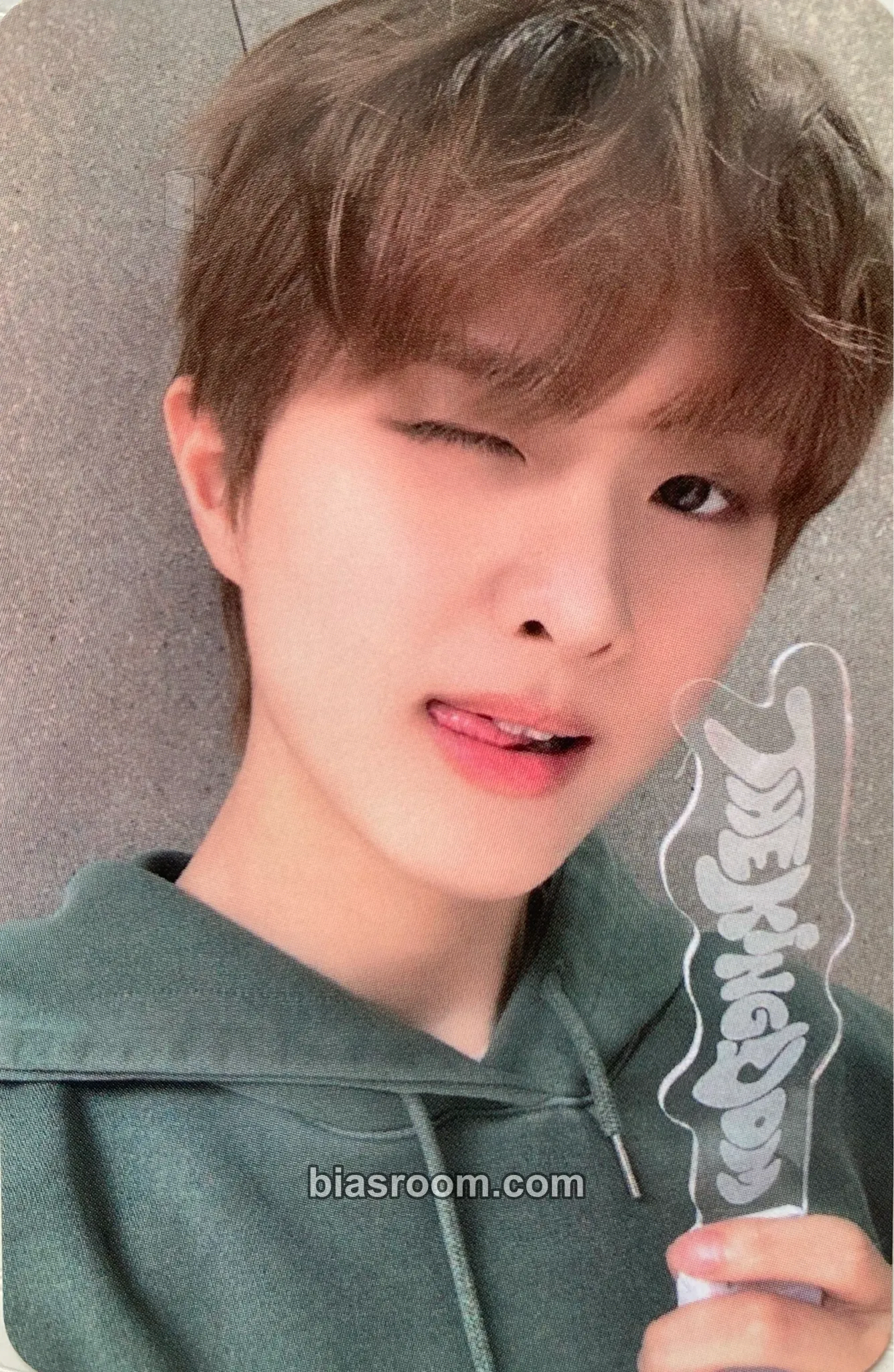 Ivan Realize OFFICIAL ACRYLIC LIGHT STICK Photocard - The KingDom - The KingDom K-pop photocard