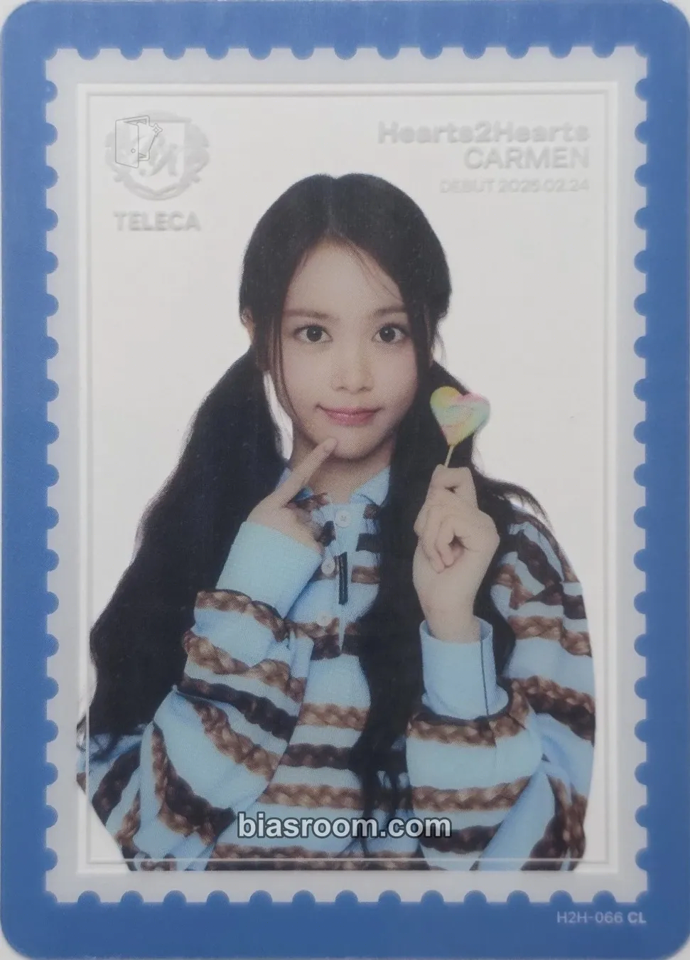 Carmen TELECA 2025 Kpop Rookie Photocard - Hearts2Hearts - Hearts2Hearts K-pop photocard