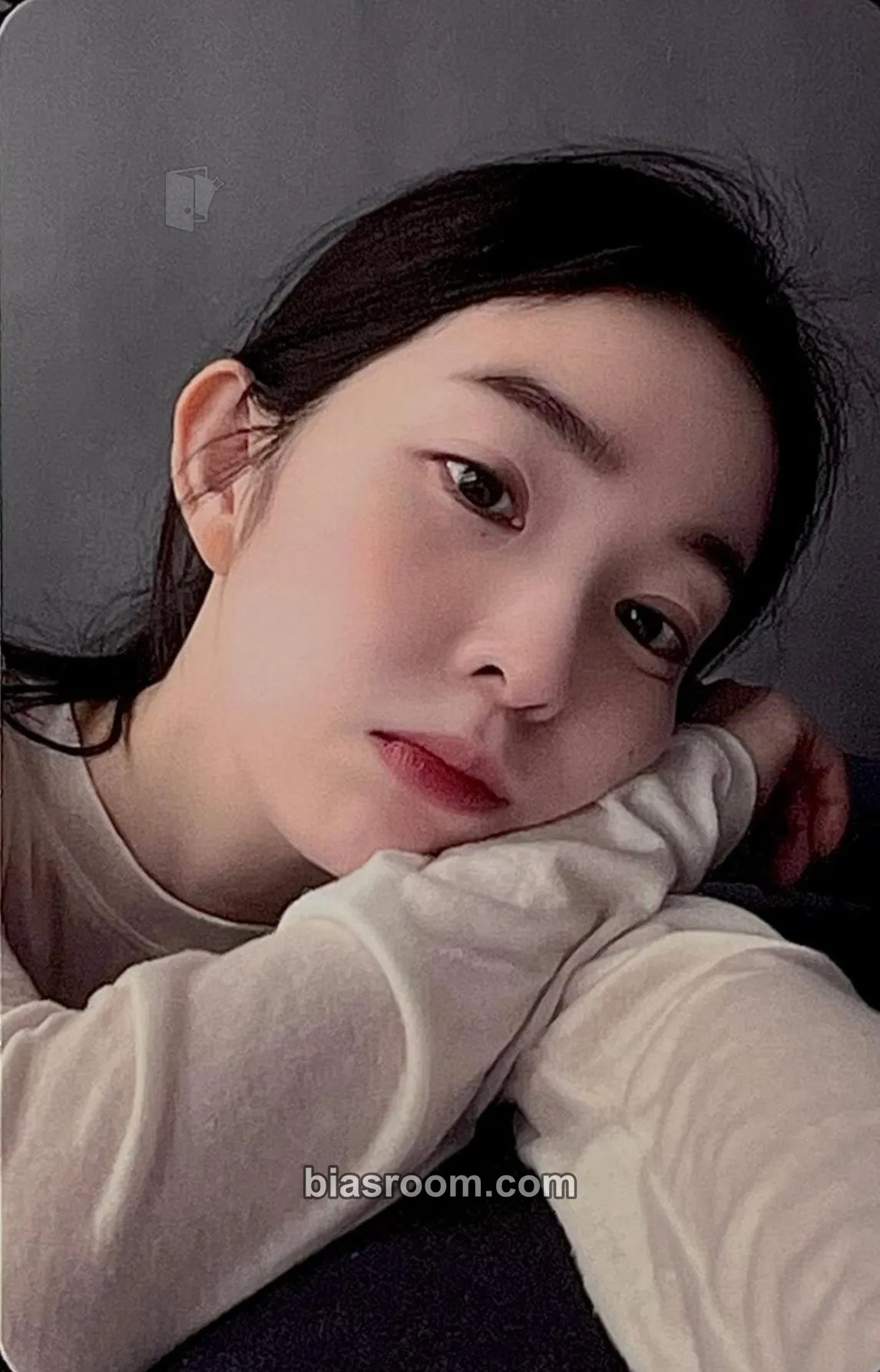 Irene Tilt Photocard - Red Velvet - Red Velvet K-pop photocard