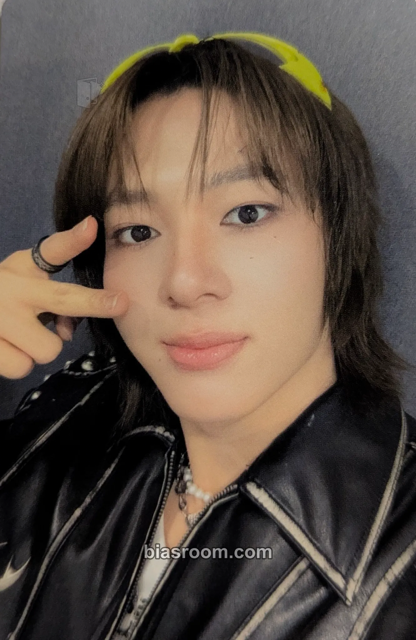 NuNew LEAVE ME WITH YOUR LOVE Photocard - NuNew K-pop photocard
